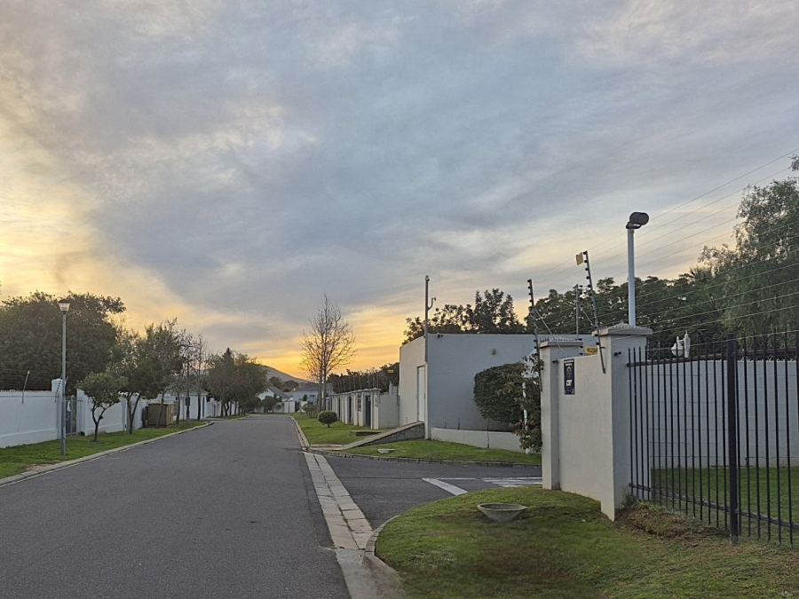 2 Bedroom Property for Sale in Goedemoed Western Cape